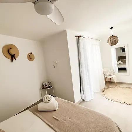 Casa Burgao 2 On The Front Line With Seaview Terrace Apartamento Punta Mujeres