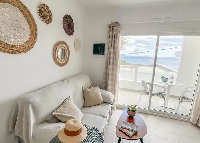 Casa Burgao 2 On The Front Line With Seaview Terrace * Punta Mujeres