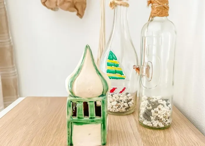 Casa Burgao 2 On The Front Line With Seaview Terrace *