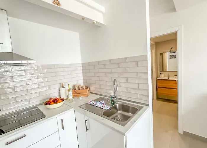 Casa Burgao 2 On The Front Line With Seaview Terrace Punta Mujeres